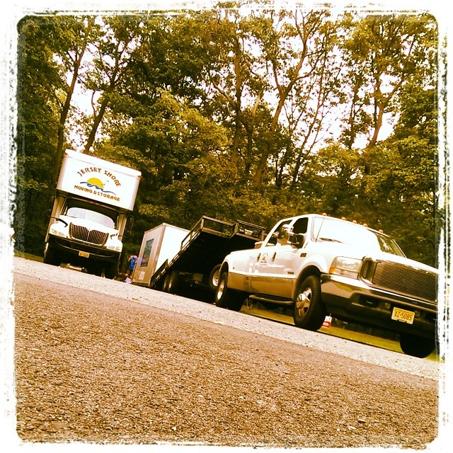 Jersey Shore Moving and Storage Car